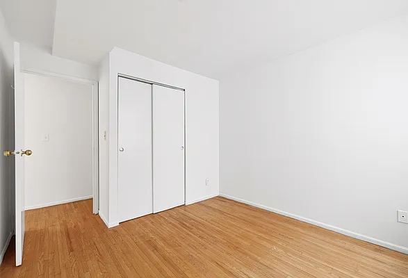 Rented by J PRESTON AND ASSOCIATES INC | media 37