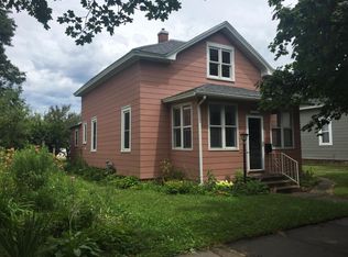 1323 Johnson St, La Crosse, WI 54601