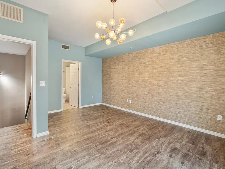 1240 India St #101 — Photo 19