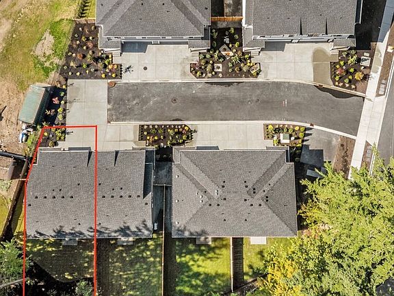 3rd image of 122 169th Place SW #B