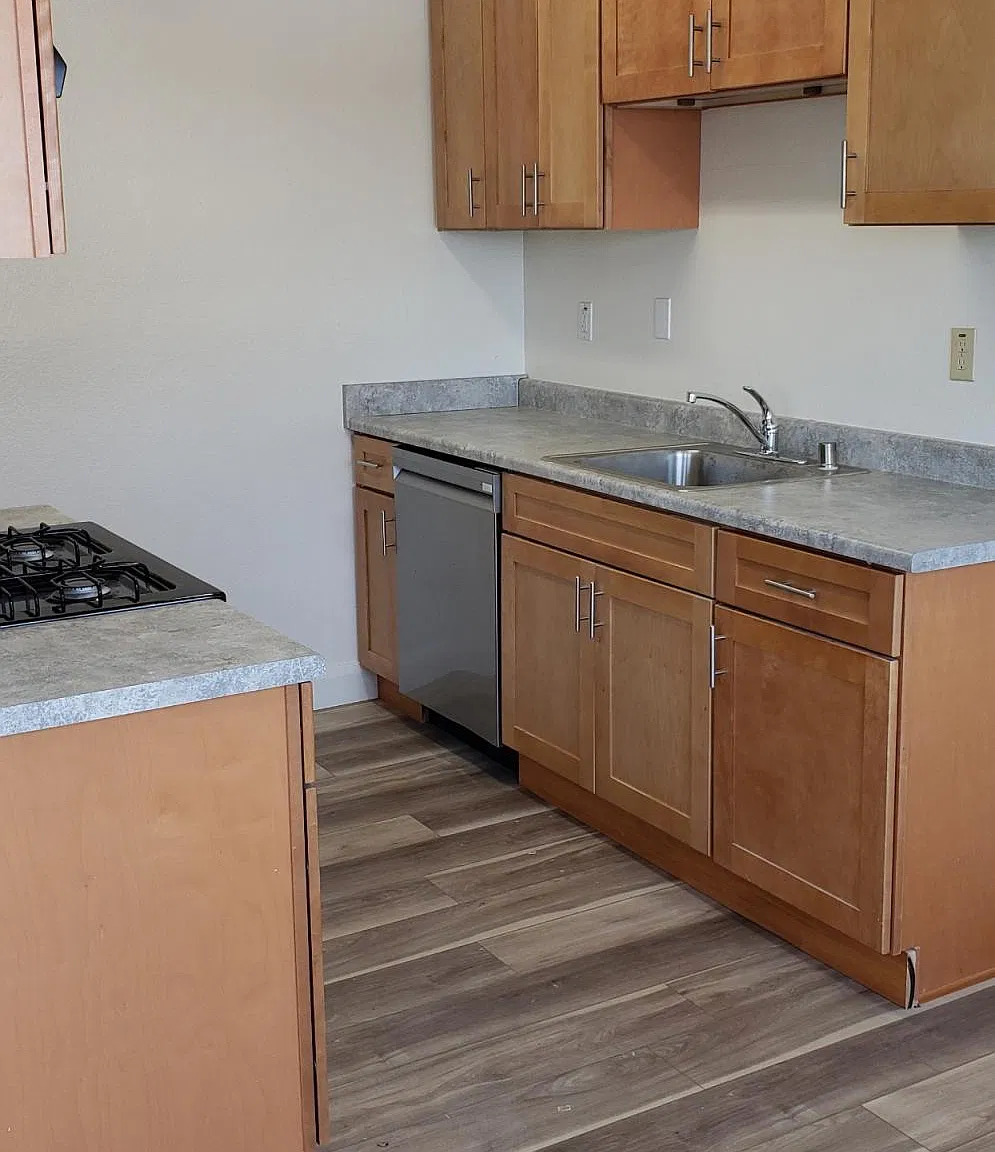 14103 Cerise Ave — Photo 2