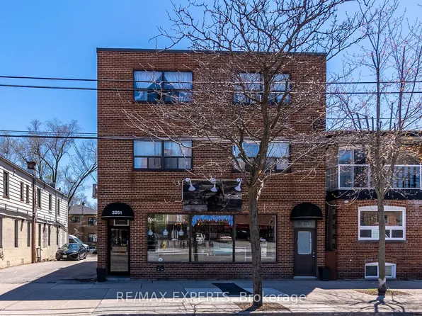 3261A Lakeshore Rd W #101, Oakville, ON L6L 5R1