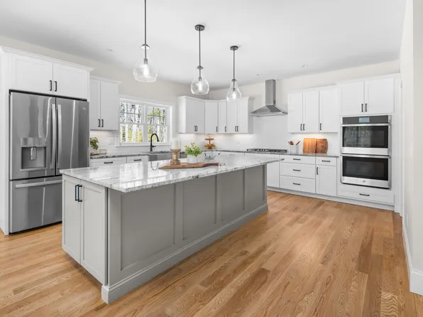 1 Cassidy Way, York, ME 03902