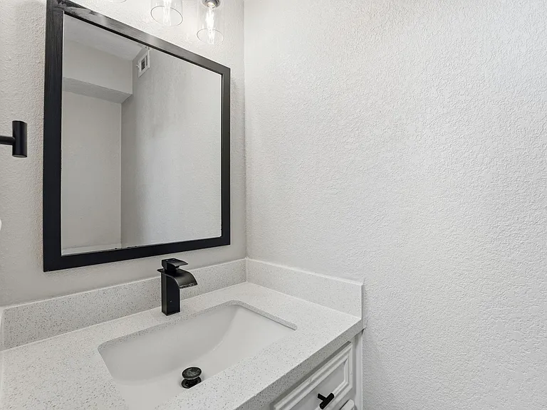 20222 Prince Creek Dr — Photo 18