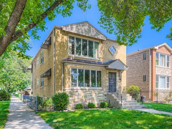 4924 W Montrose Ave, Chicago, IL 60641