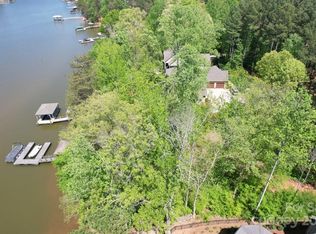 6656 Goose Point Dr, Denver, NC 28037