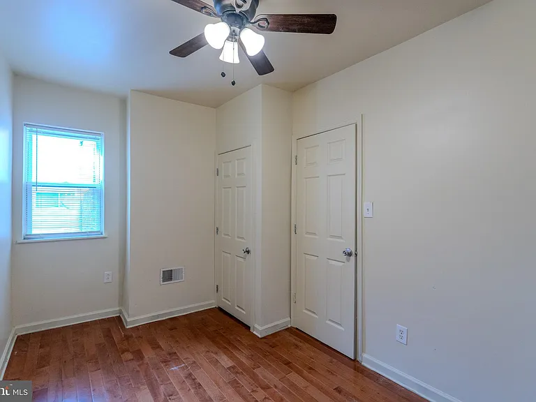 2022 S Opal St — Photo 12