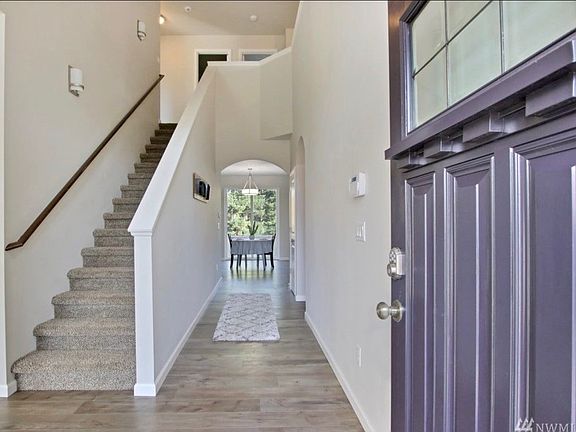 5th image of 15556 Chad Dr SE
