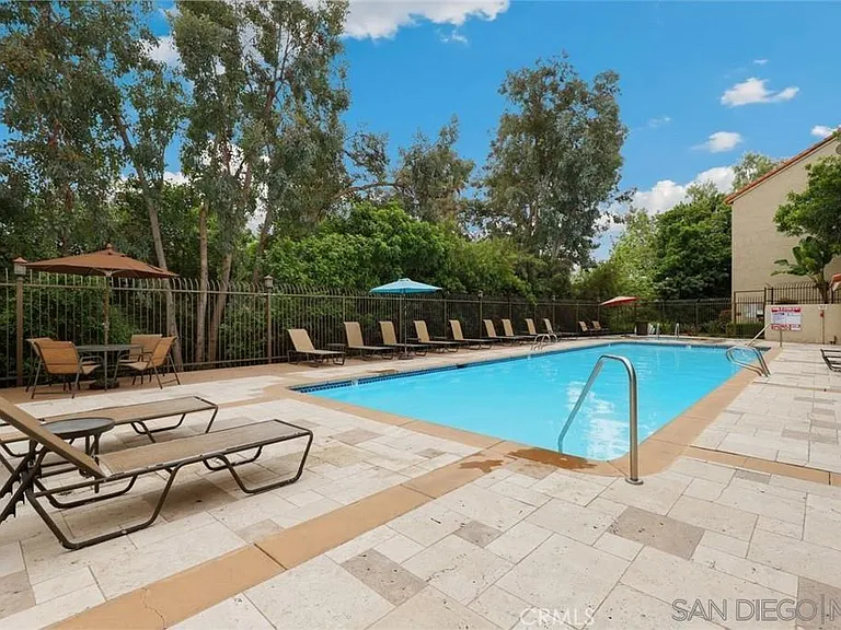 3503 Caminito Sierra #202 — Photo 26