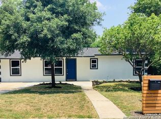 2911 Greenacres Dr, San Antonio, TX 78230