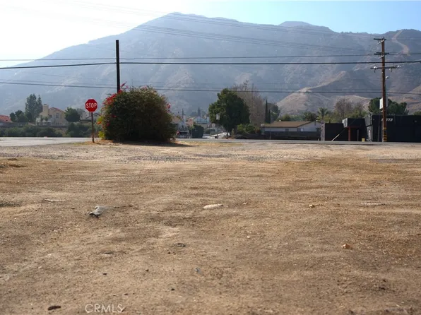 15570 Grand Ave, Lake Elsinore, CA 92530