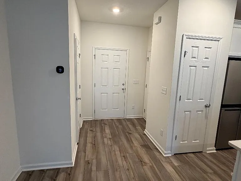 129 Beach Palm Ct — Photo 3