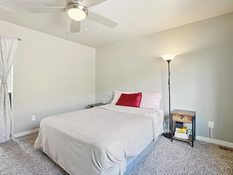 1844 Blue Oak Ct — Photo 22