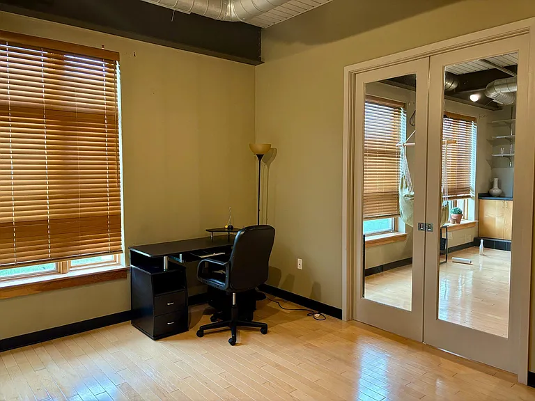 75 Maple St #108 — Photo 10