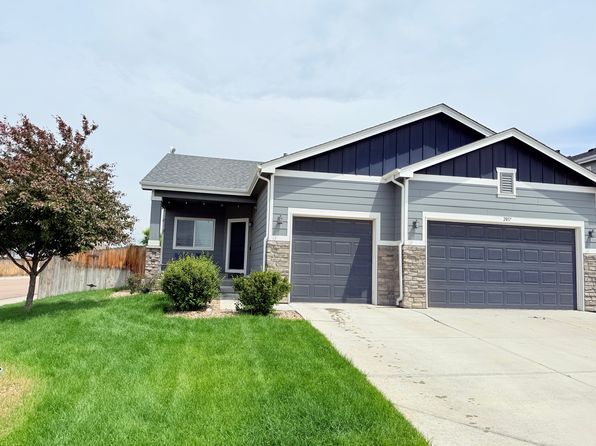2037 E Traildust Dr