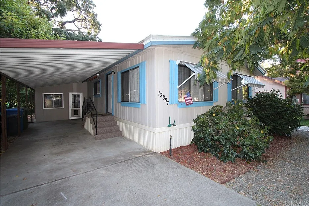 12887 4th St photo 1