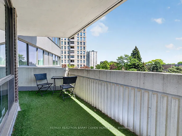 150 Neptune Dr #304 — Photo 12