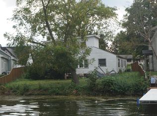 W186S7576 Kingston Dr, Muskego, WI 53150