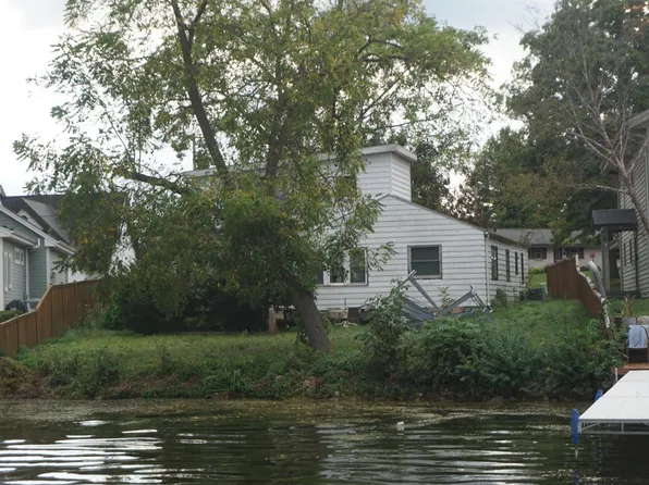 W186S7576 Kingston DRIVE, Muskego, WI 53150