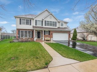 2832 Fairhauser Ct, Naperville, IL 60564