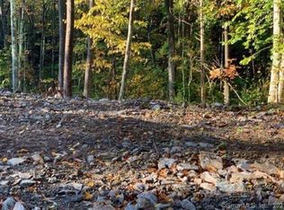 48 Oakcrest Rd, Oxford, CT 06478