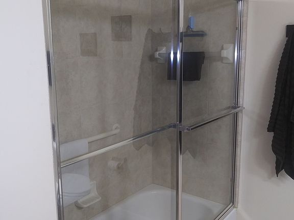 2nd image of 1101 Winding Pines Cir Unit 101