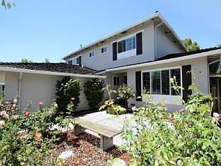 2nd image of 4823 Wellington Park Dr