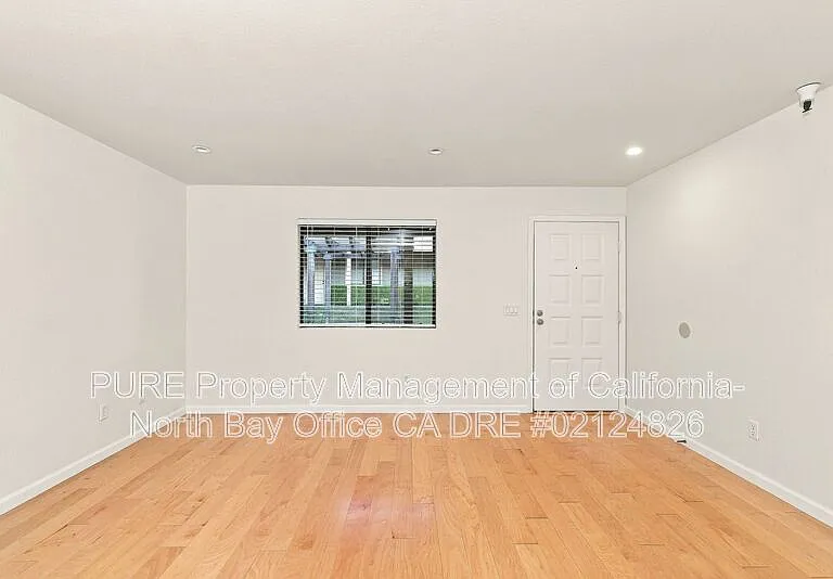 720 Petaluma Blvd S #36 — Photo 8