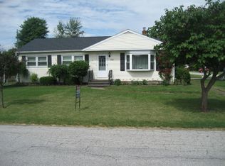 342 Mary Dr, Bay City, MI 48708