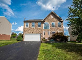 1119 Shawnee Ridge Dr, Cheswick, PA 15024