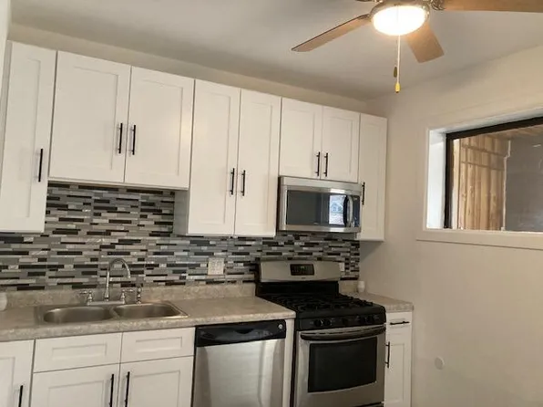 6142 S Artesian Ave, Chicago, IL 60629