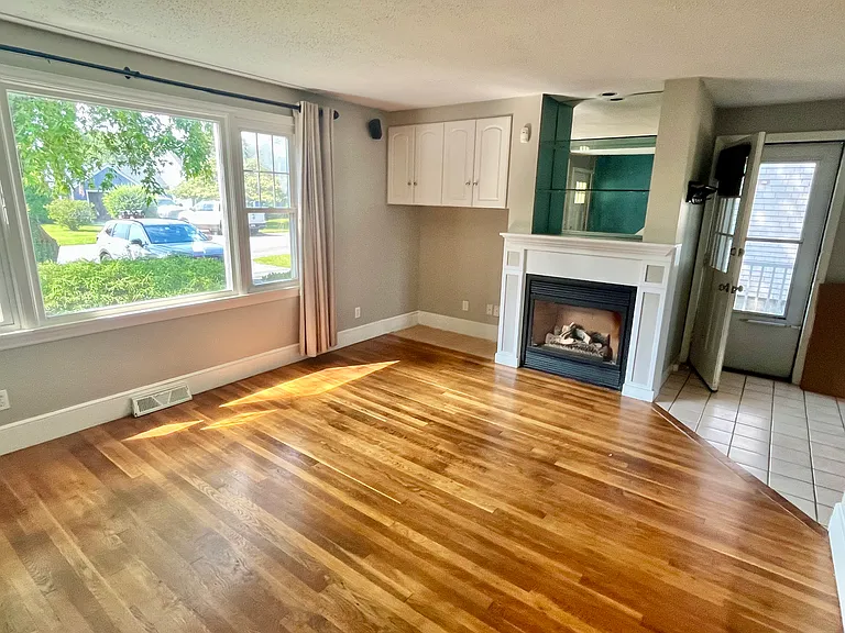 55 Fatima Dr — Photo 3