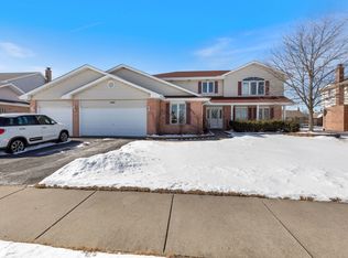 18000 Sippel Dr, Tinley Park, IL