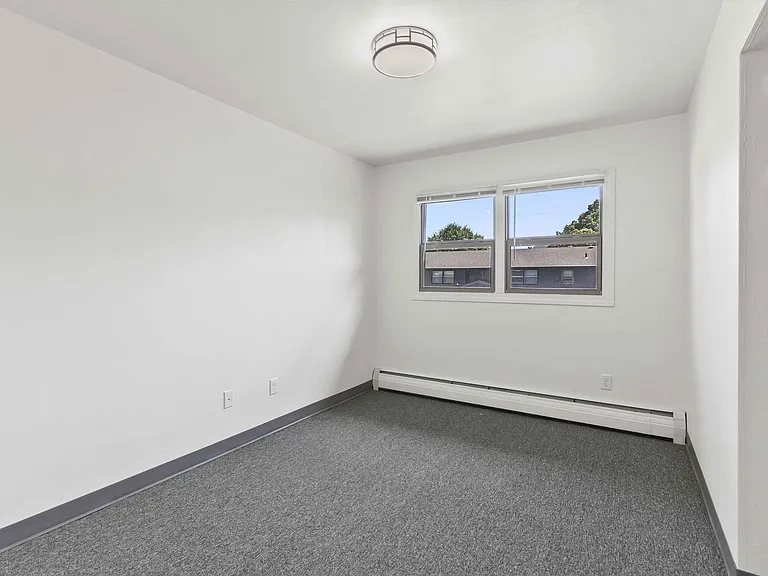 3309 S Jefferson Ave — Photo 6