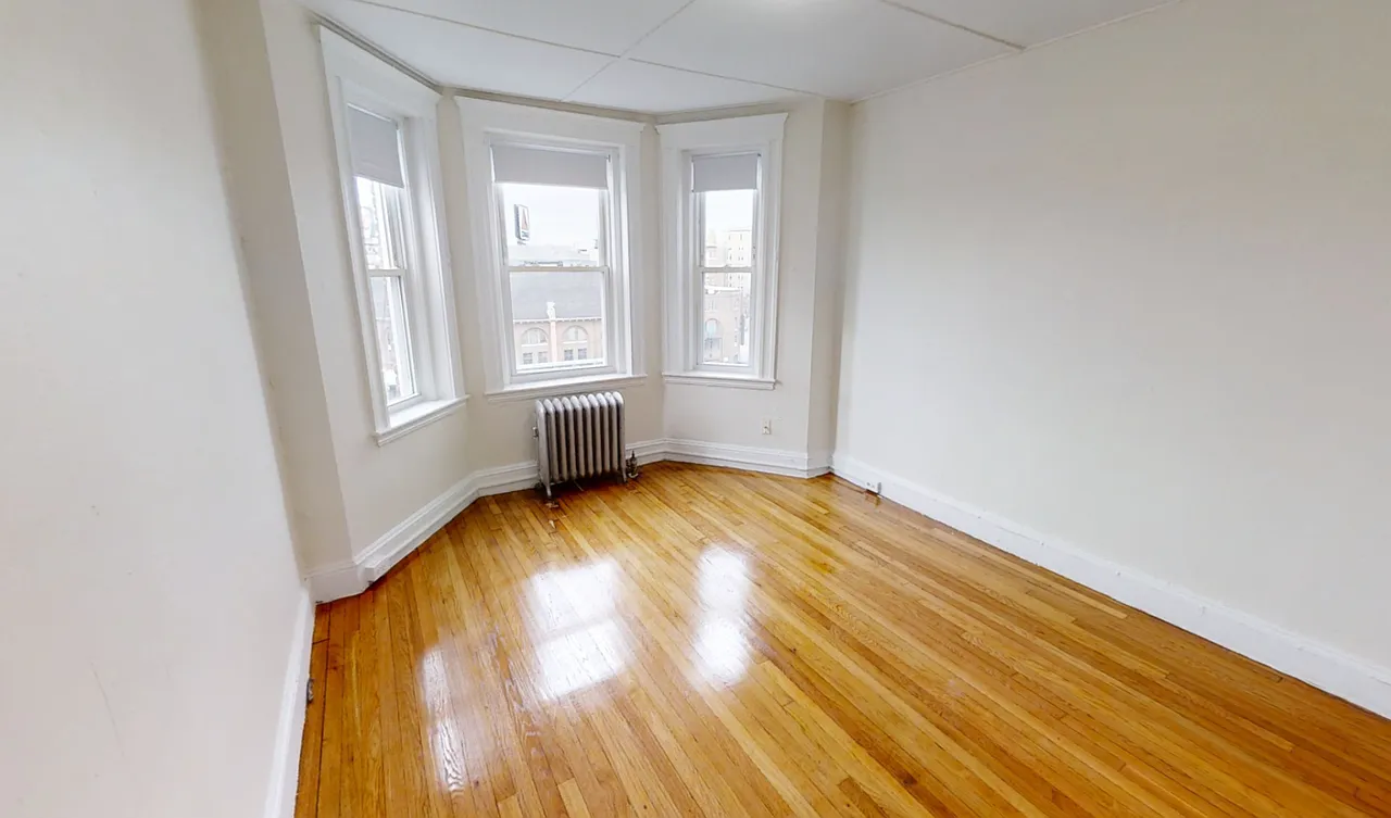 Studio, $2,195 — Photo 1