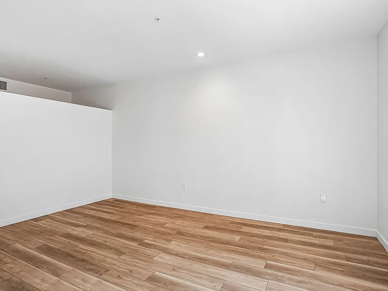 Gemma Apartments — Photo 43