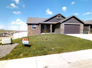 4312 Tanner Dr, Gillette, WY 82718