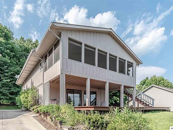 3rd image of 132 Green Valley Dr