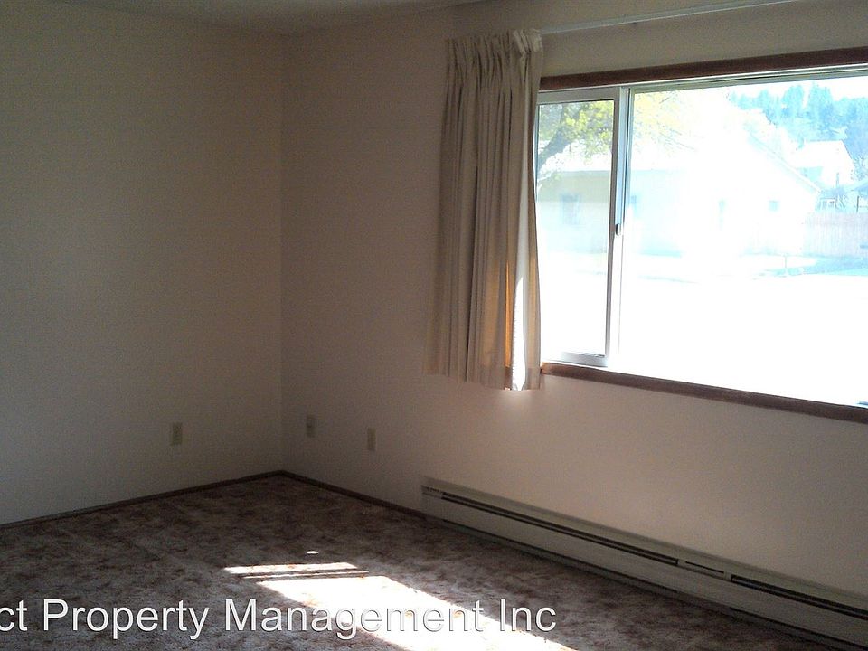2nd image of 359 E Dominion Ave