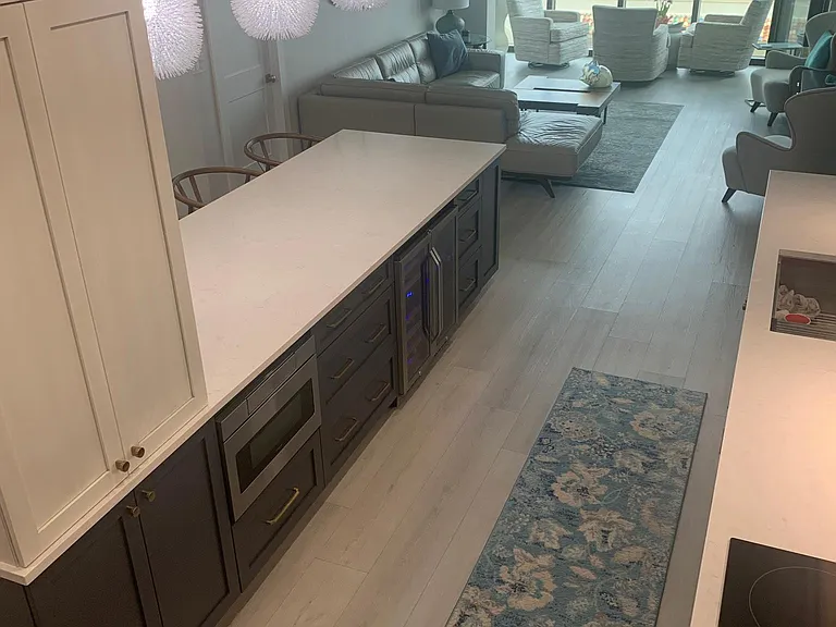 1 Beach Dr SE #801 — Photo 9