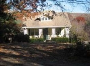 17563 Washington St, Dumfries, VA 22026