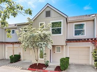 2957 142nd Pl SE APT 6, Bellevue, WA 98007