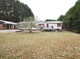 2607 43rd Ave NE, Hickory, NC 28601