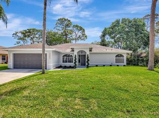 915 Sunflower Ave, Delray Beach, FL 33445