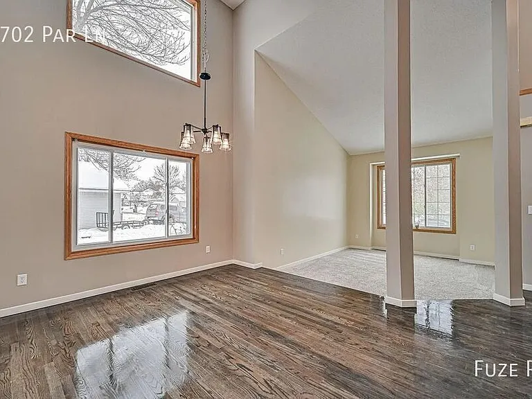 1702 Par Ln — Photo 16