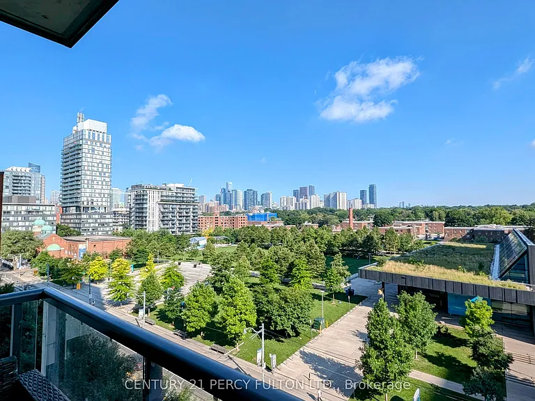 170 Sumach St #723 — Photo 12