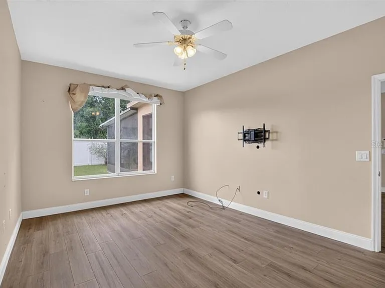 5605 Hawklake Rd — Photo 29