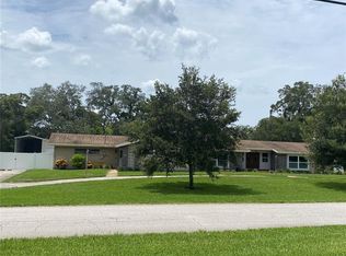 8 Eagle Ln, Palm Harbor, FL 34683