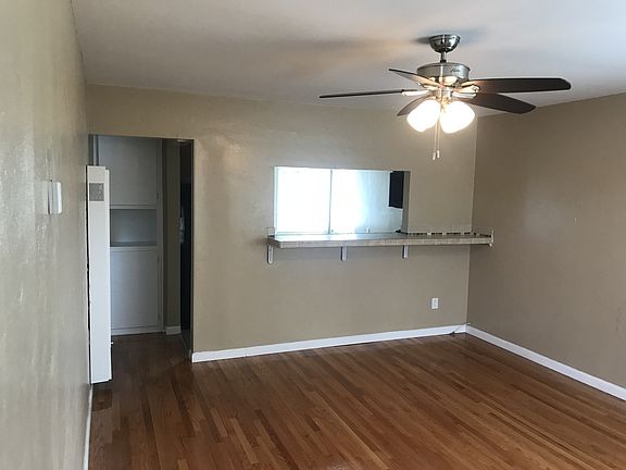 3rd image of 715-739 Torrance St #725