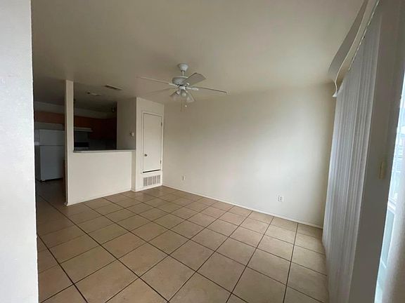 3rd image of 4506 Alan Kent Dr APT A